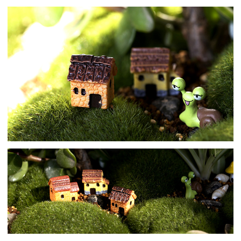 Mini-Hausfigur aus Kunstharz,  – Home Decor Za Bewertung und Preis