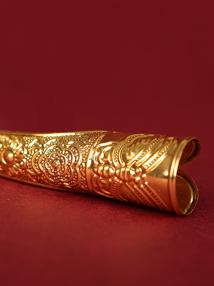 Chinesische goldene lange Näge – Home Decor Indonesia Bewertung und Preis